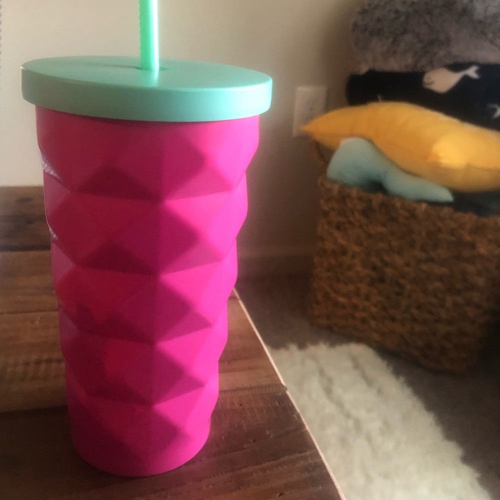 Starbucks Europe dark pink pineapple